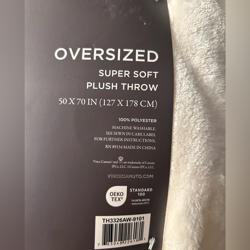 Vince Camuto Oversized Plush Throw Blanket - Picture 3 of 5
